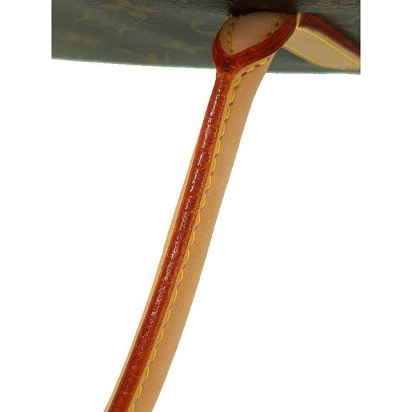 Louis Vuitton Raspail Monogram Tote Bag - Picture 5 of 8